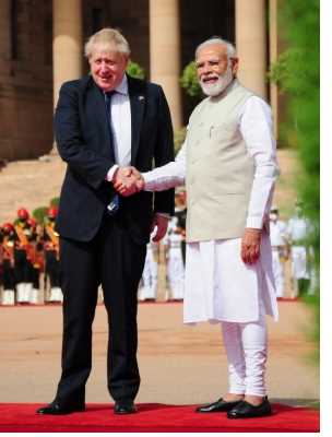 भारत के साथ दोस्ती का एक बेहतरीन क्षण : यूके पीएम भारत के साथ दोस्ती का एक बेहतरीन क्षण : यूके पीएम